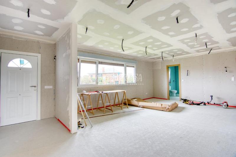 Foto e59d0ef9-04dc-4b3b-81dd-579569fdce7f. Casa  en venta en Marina de Cudeyo