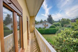 Maison à Escobedo. Casa en venta en camargo