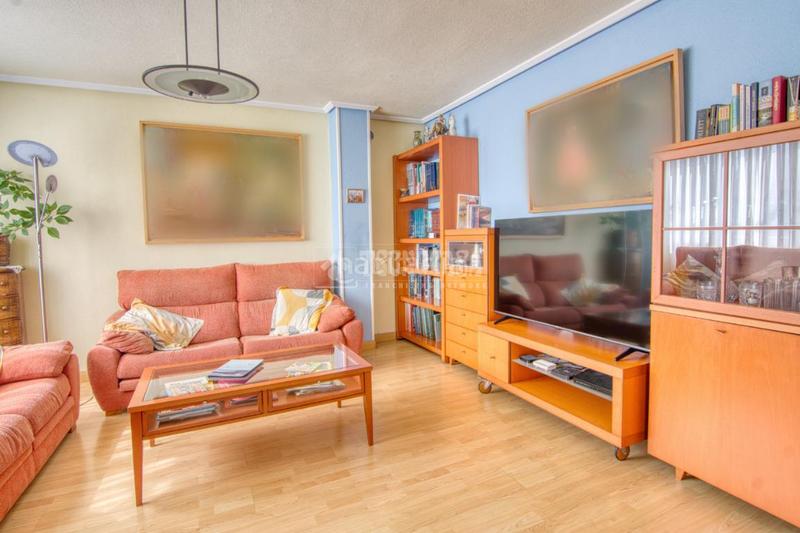 Foto 49f88ec8-a11b-4a75-9f2f-50160672585b. Casa  en venta en santander en Sancibrián Santa Cruz de Bezana