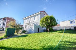 Maison à Alisal - San Román. Casa en venta en santander