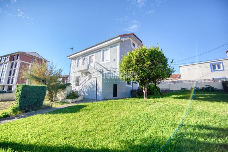 Foto 18f4285c-c4a2-4db0-ab2f-c36543f329c8. Casa amb calefacció aparcament a Alisal - San Román Santander