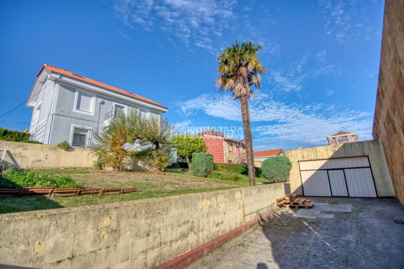 Foto 9f20647b-4f55-44cc-a3b0-3eb1021c86fa. Casa amb calefacció aparcament a Alisal - San Román Santander