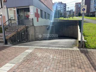 Aparcament cotxe a Alisal - San Román. Boxplaza de garaje en venta en santander