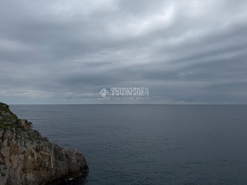 Foto aced5284-1d7b-45ba-b11d-aa3dc393b3a9. Pis a Centro Castro - Urdiales