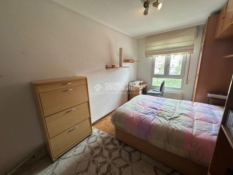 Foto c72ef8f7-0308-48e9-ab5a-9eada5e18138. Pis amb calefacció aparcament a Alisal - San Román Santander