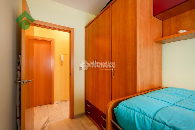 Foto a5a0708c-8ee2-4eb0-9647-c14a1b991f24. Pis a Poniente-Faro Torre del Mar