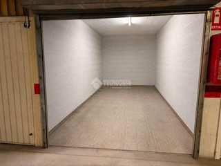 Aparcament cotxe a Viña Málaga. Boxplaza de garaje en venta en torre del mar