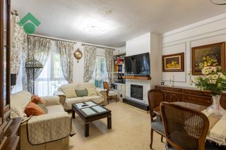 Maison jumelée à El Tomillar. Casa en venta en torre del mar
