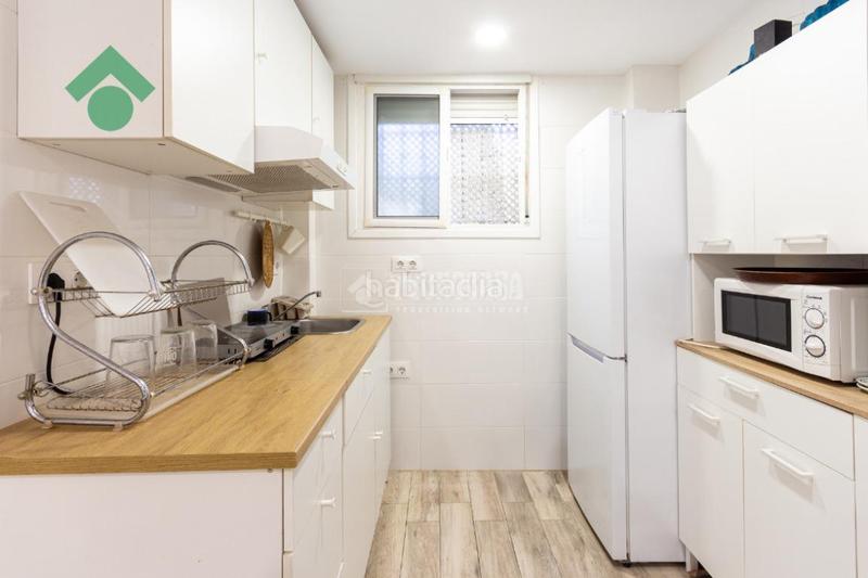 Foto 2577a65a-2a6d-47f1-bfd6-98000495b871. Piso  en venta en torre del mar en Almayate Bajo
