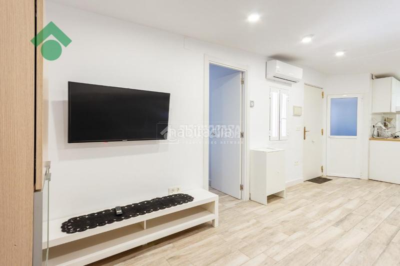 Foto 42f64132-83e4-46ab-bafd-8f3daae37049. Piso  en venta en torre del mar en Almayate Bajo