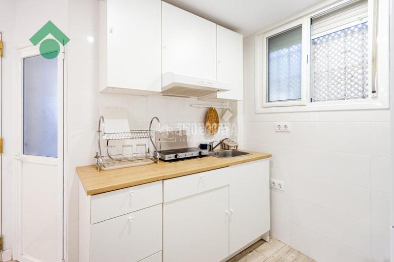 Foto 49b4f18d-fac9-4123-b094-d43222ea764f. Piso  en venta en torre del mar en Almayate Bajo