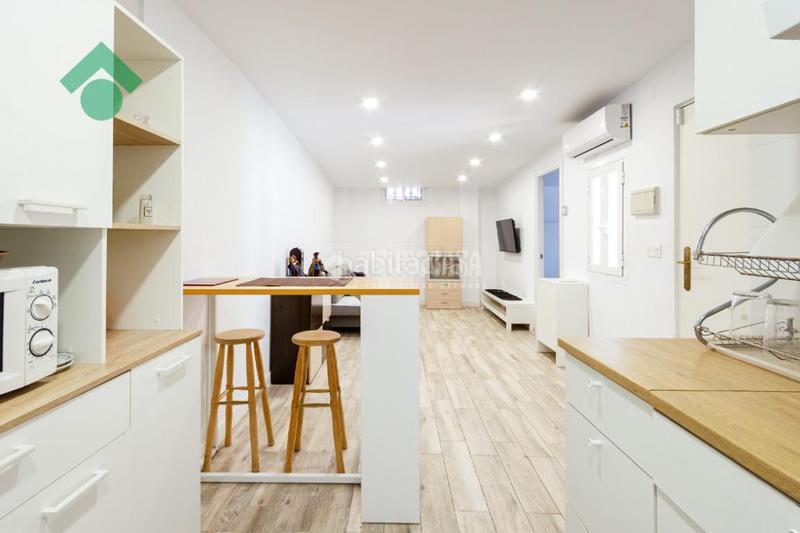 Foto f9a01228-bc58-4890-9766-ae4588e140f4. Piso  en venta en torre del mar en Almayate Bajo