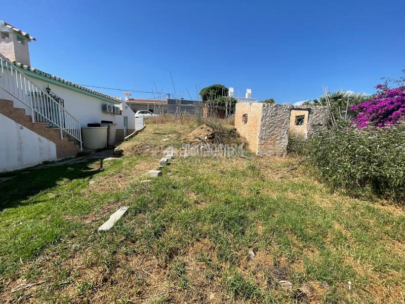 Foto b9ec9c3f-43a3-402b-9359-250cad3d1072. Fondo rustico in Benajarafe