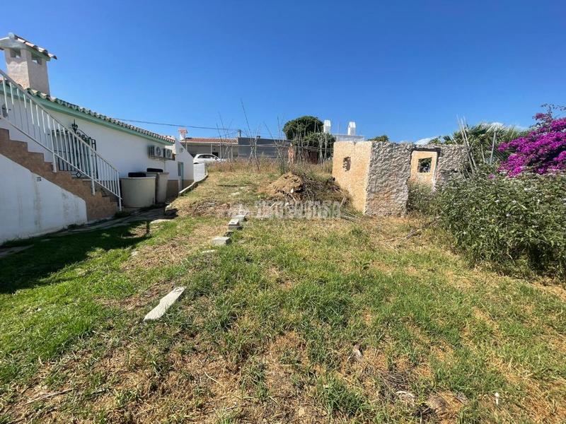 Foto d6120042-5001-450a-a04e-d5920c8e843c. Fondo rustico in Benajarafe