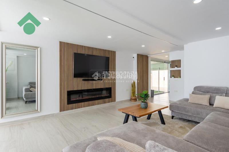 Foto 3c085fd9-f0e1-4d9f-bae8-a4c6772f55c5. Casa con piscina in Camino Viejo de Málaga Vélez - Málaga