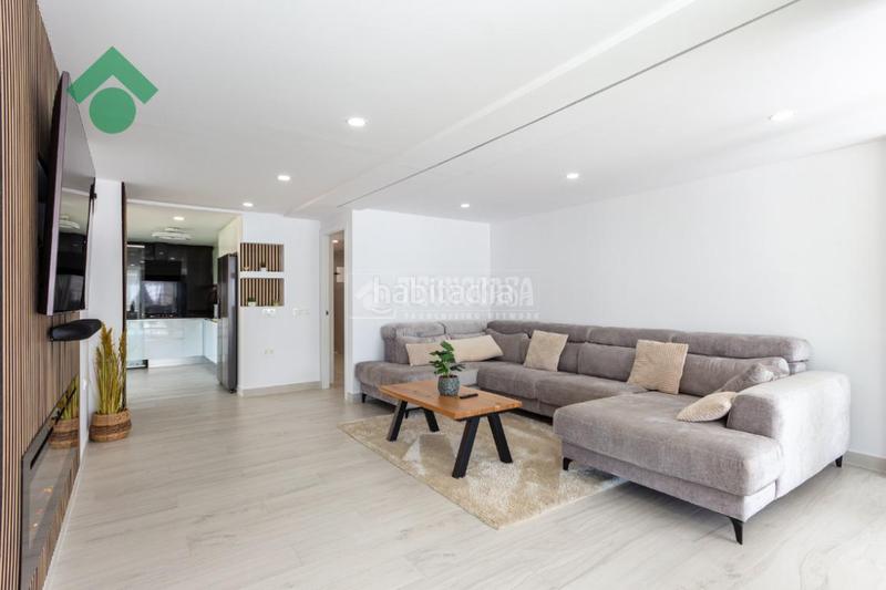 Foto 76265f86-d9a7-4206-bd65-6a2cfec0bc04. Casa con piscina in Camino Viejo de Málaga Vélez - Málaga