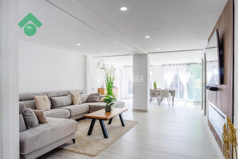 Foto b3a2e0fa-6ee1-472f-8601-f65d23cf3009. Casa con piscina in Camino Viejo de Málaga Vélez - Málaga