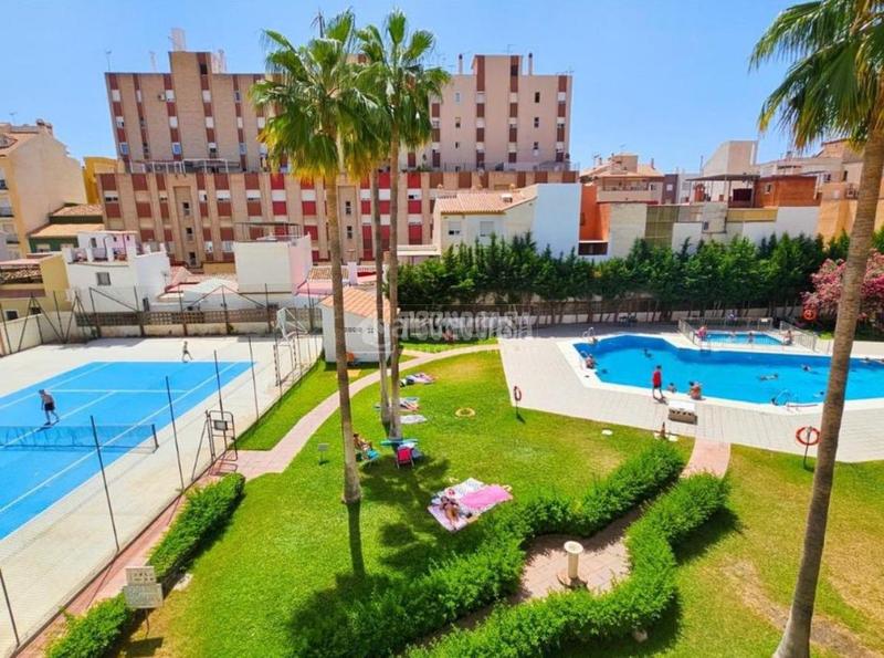 Foto 7f6e82bb-b2b1-4a67-aa2a-240ff9f83bec. Estudio piso en venta en Paseo Marítimo de Levante Torre del Mar