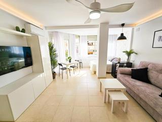 Estudi a Paseo Marítimo de Levante. Piso en venta en torre del mar