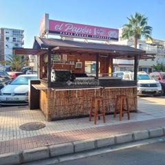 Local Comercial en Paseo Marítimo de Levante. Traspaso en venta en torre del mar
