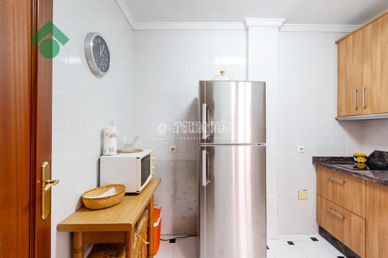 Foto 19f9856f-59d2-4148-86ed-daf485e11b8c. Flat in Centro Torre del Mar