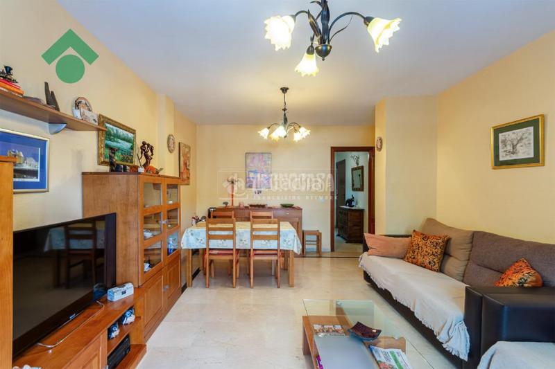 Foto 8cf60a5f-956e-4fe0-b734-dda56afce4e0. Flat in Centro Torre del Mar