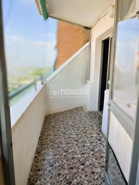 Foto 42c2a7f7-f8bf-4f1c-8aef-30dd2a426928. Piso  en venta en Malilla Valencia