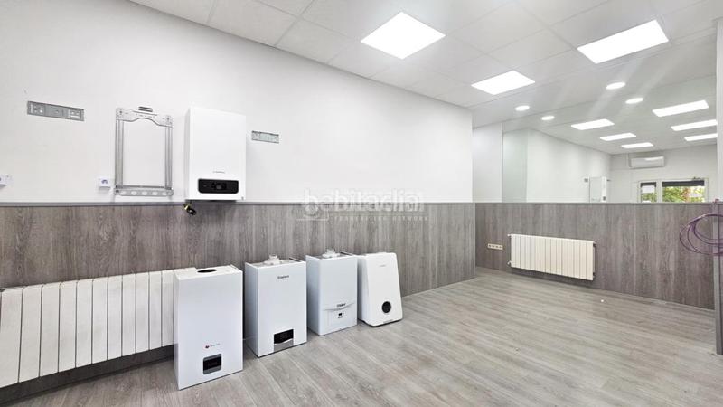 Foto 1b00da52-b81e-4fde-9c45-97556d5c1781. Local comercial  en venta en El Naranjo Fuenlabrada