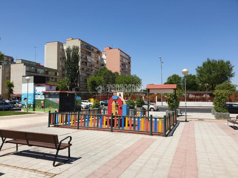 Foto 2baa1abb-60f5-4e7f-8bab-19a496287126. Local comercial  en venta en El Naranjo Fuenlabrada