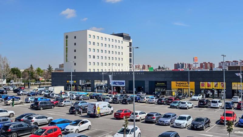 Foto 3ad4b33d-b8e2-4c0f-93dc-3556f3e5cdd7. Piso  en venta en El Naranjo Fuenlabrada