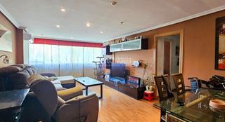 Appartement à El Naranjo. Piso en venta en fuenlabrada