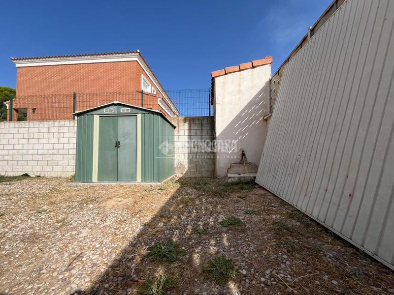 Foto a8693cdf-73d3-4607-8d21-ff182808fe57. Casa pareada casa en venta en Barcience