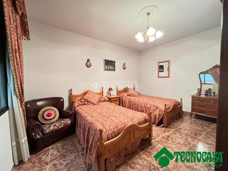 Foto 45cc5b1d-5f6d-47a0-9a6e-701311eeaba6. Casa bifamiliare con parcheggio in Mata (La)