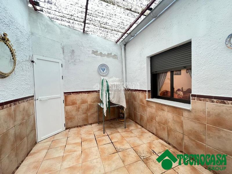 Foto 79a03a47-daaf-48d6-9534-a70f788e0dba. Casa bifamiliare con parcheggio in Mata (La)