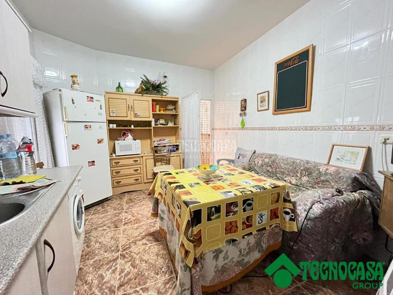 Foto f72fac75-575f-41ae-9687-ba5263b5e310. Casa bifamiliare con parcheggio in Mata (La)