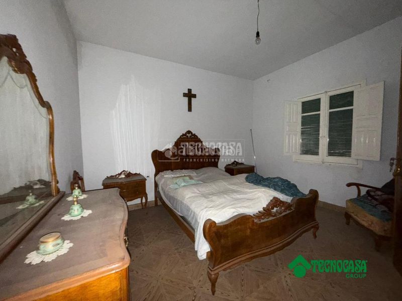 Foto 927c52b3-7481-4054-8fc5-12f4e6b86435. Casa aparellada amb calefacció a Erustes