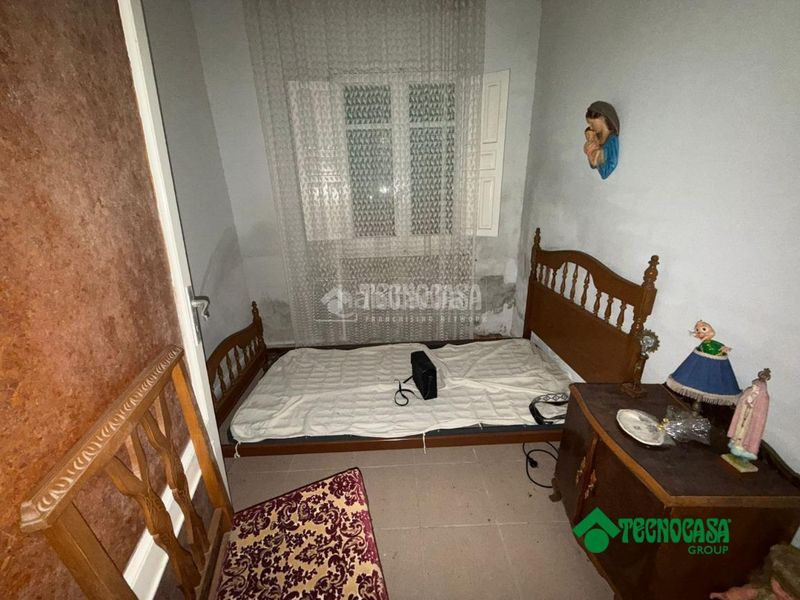 Foto ccee9532-cc38-451a-97ea-f165fd183abf. Casa aparellada amb calefacció a Erustes