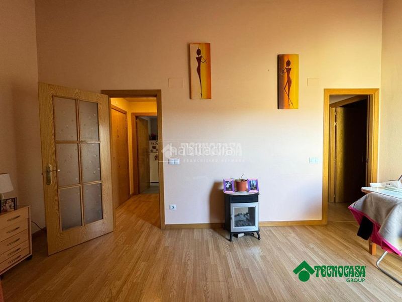 Foto d76ae4e6-a622-4faa-a22e-e466c5e899fb. Pis amb aparcament piscina a Gerindote