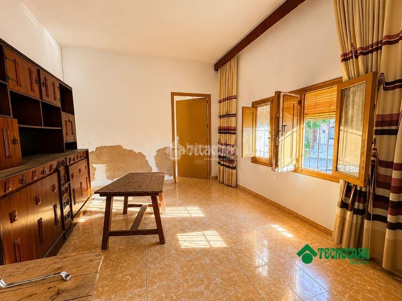 Foto fe4a1d8a-4190-4d3e-8725-8057b3ee66f5. Casa a Alcabón