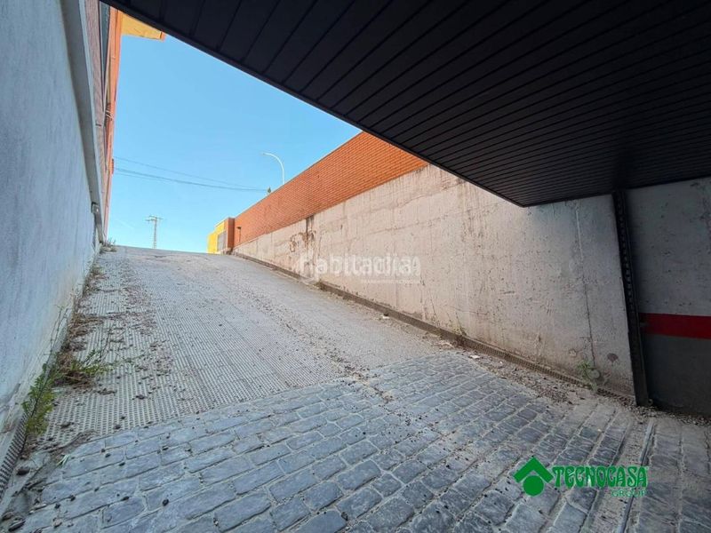 Foto 8e62f04f-6998-4eda-ac7e-091cff284c2b. Pis amb aparcament a Gerindote
