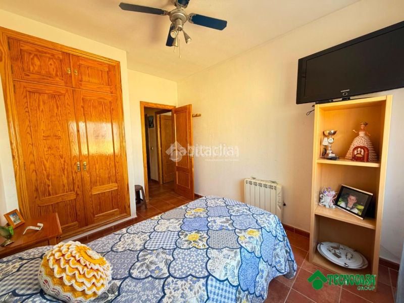Foto a522c6bb-b008-4e83-9419-a0884164188b. Casa aparellada a Erustes