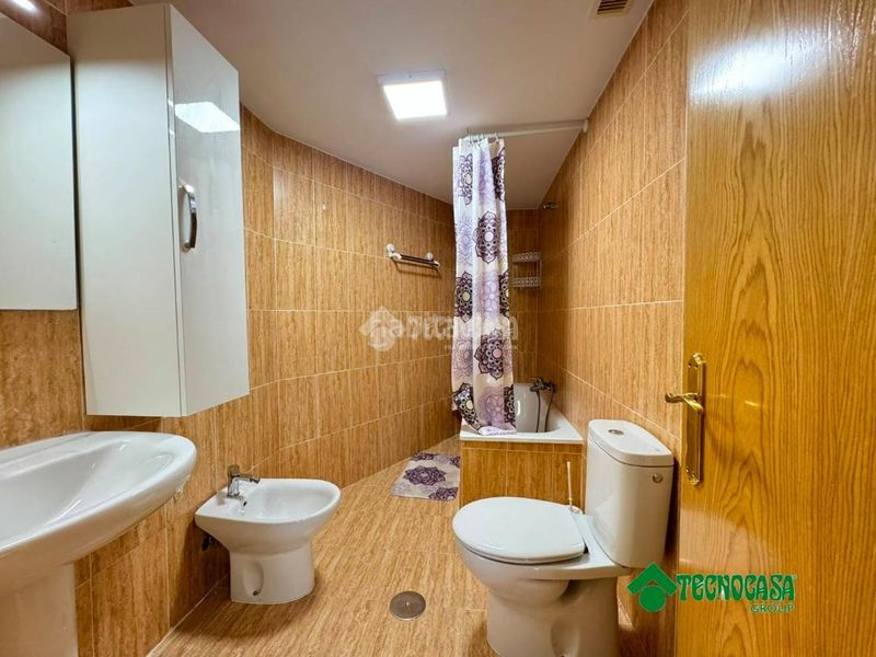 Foto 2cea6759-a922-4aa5-80e2-edfb0b6dbda4. Pis amb aparcament a Gerindote