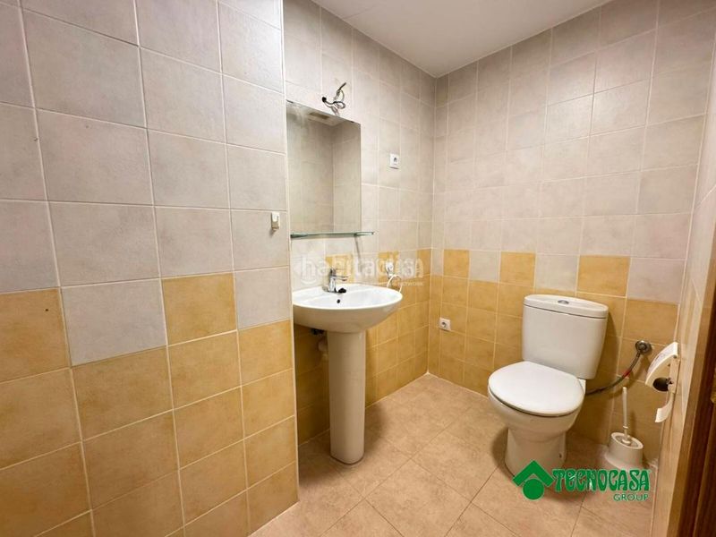 Foto 6030f320-3174-4f54-842d-b1ce5fa0184a. Pis amb aparcament a Gerindote