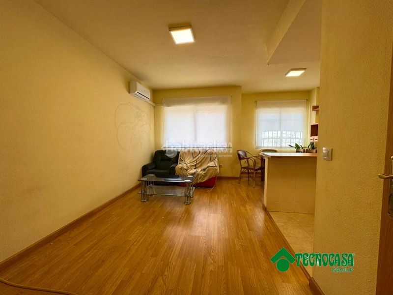 Foto 66ad2105-9609-4982-b8ed-cb829220f68d. Pis amb aparcament a Gerindote