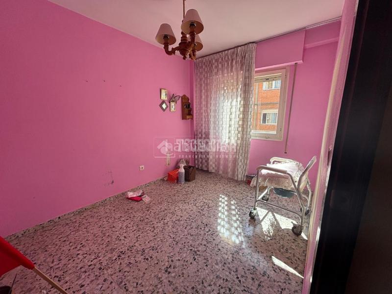 Foto 45d34545-3fb3-44f6-90d3-869be71213ba. Appartamento con riscaldamento parcheggio in Doctor Cerrada Zaragoza
