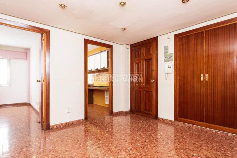 Foto 79ee415c-e81e-4751-93e5-4b2f8d2f9b7d. Etagenwohnung mit heizung parking in Doctor Cerrada Zaragoza