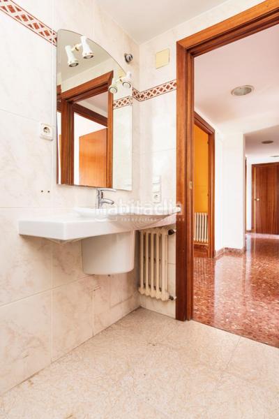 Foto ddfe3766-fbb3-4956-a8f6-cc4c1a706f2d. Etagenwohnung mit heizung parking in Doctor Cerrada Zaragoza