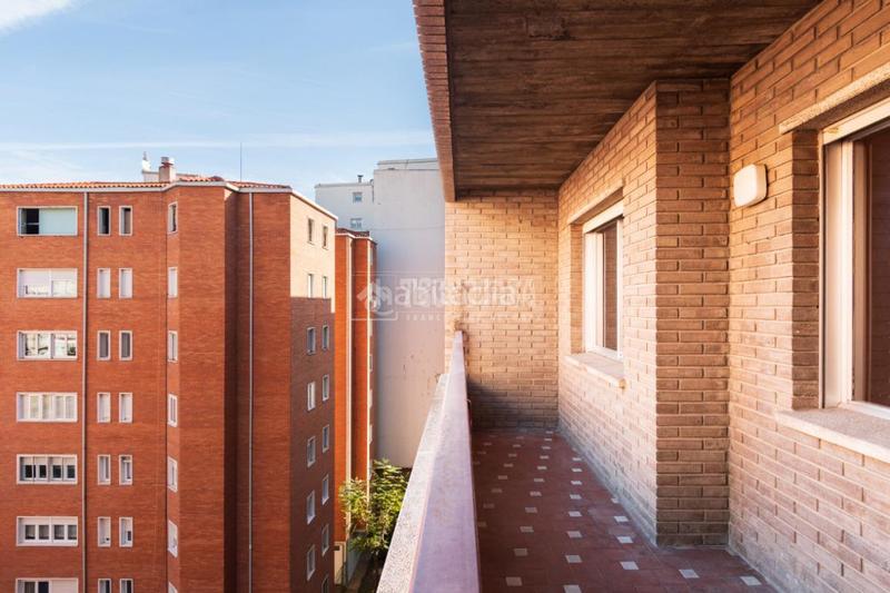 Foto e349aa82-cc2d-4d7c-9414-f412b9dd59fe. Etagenwohnung mit heizung parking in Doctor Cerrada Zaragoza