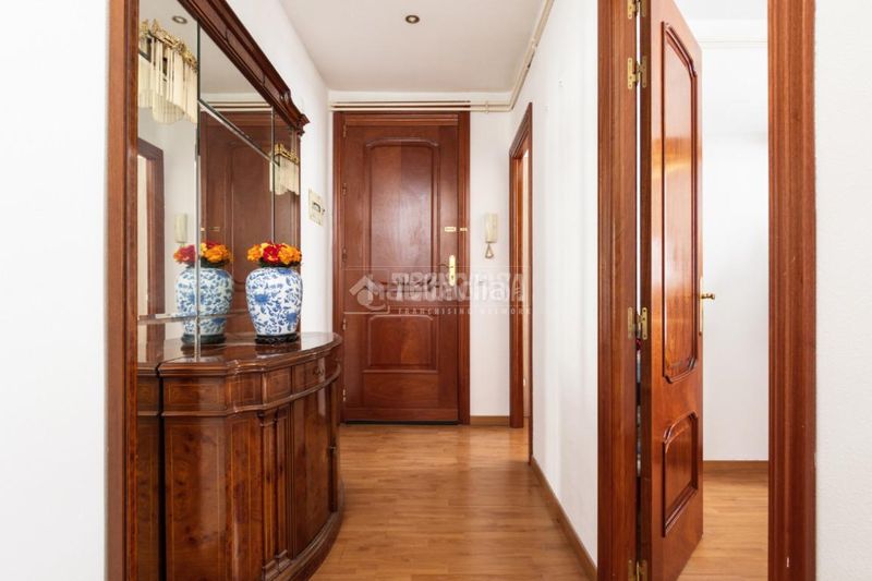 Foto a609d0fc-c793-4827-90d0-3754306de498. Pis amb calefacció aparcament a Doctor Cerrada Zaragoza