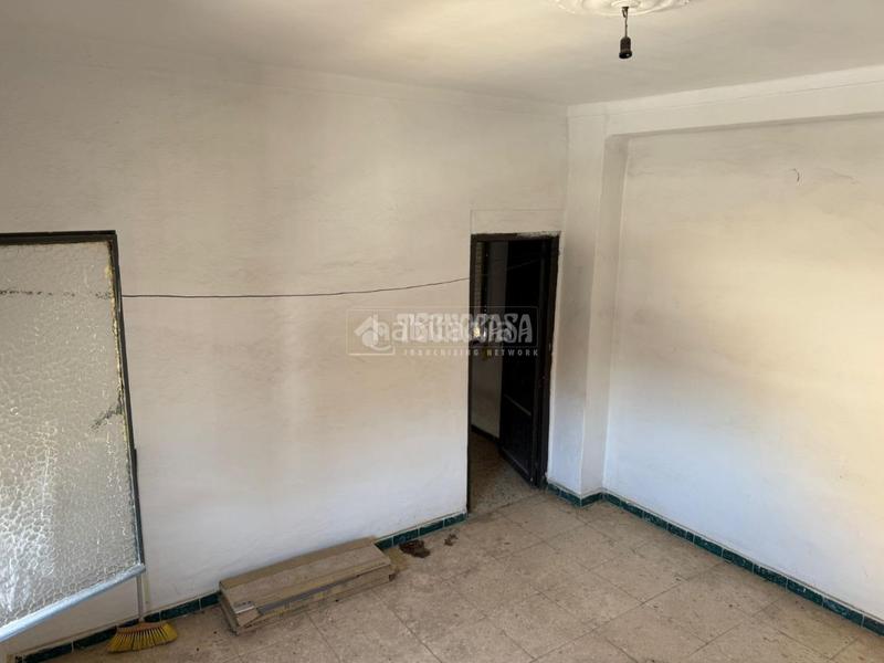 Foto 61759183-0cd5-4bc8-863b-106a1d3cec01. Casa pareada casa en venta en la algaba en Algaba (La)